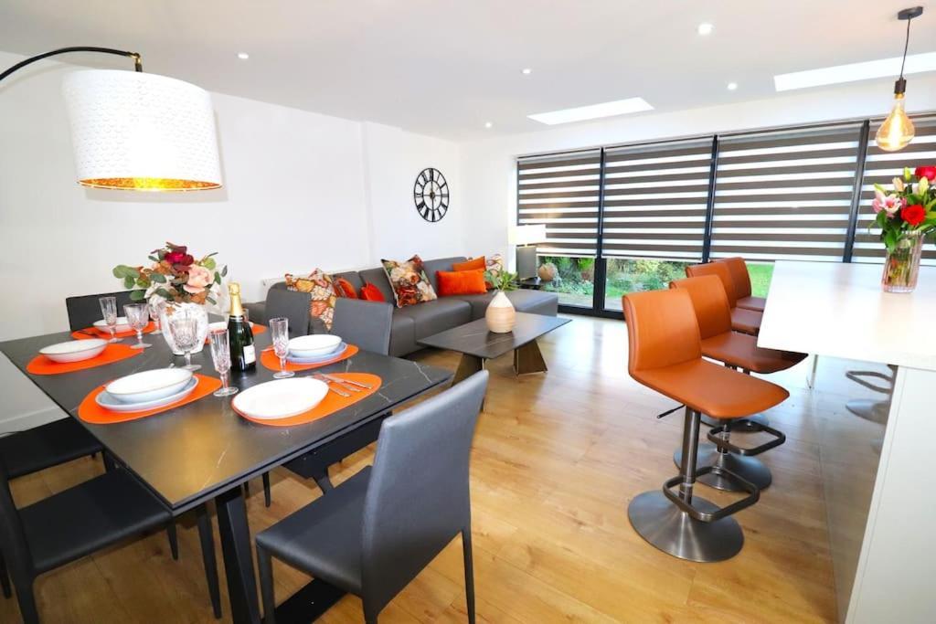 Hutchcomb Villa, 4 Bed Luxury House,Oxford+Parking Exterior photo
